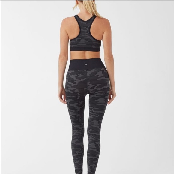 SPLENDID  BLACK & GRAY LEGGINGS med - Picture 5 of 7